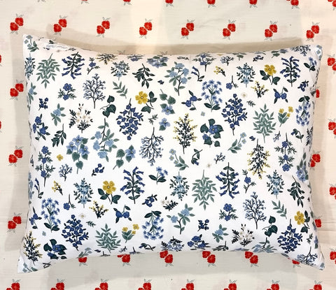Pude  Vintage White Field flowers